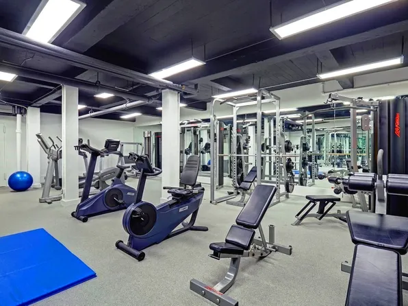 350 Bleecker Street LA image 9 of 9
