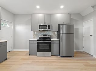 6637 Musgrave St, Philadelphia, PA 19119