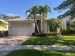 6120 Spring Lake Ter, Fort Pierce, FL 34951