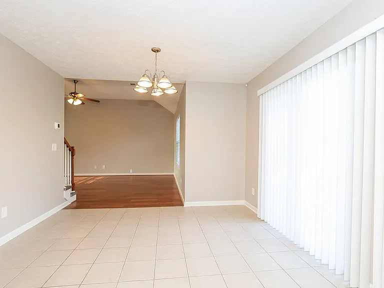 607 Rock Glen Trce — Photo 7