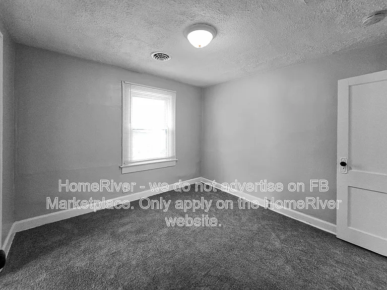 4311 E 30th St — Photo 13