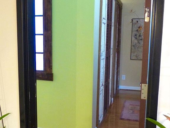 3rd image of 815 Porter St APT 309