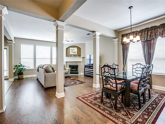 4th image of 4345 Summer Star Ln