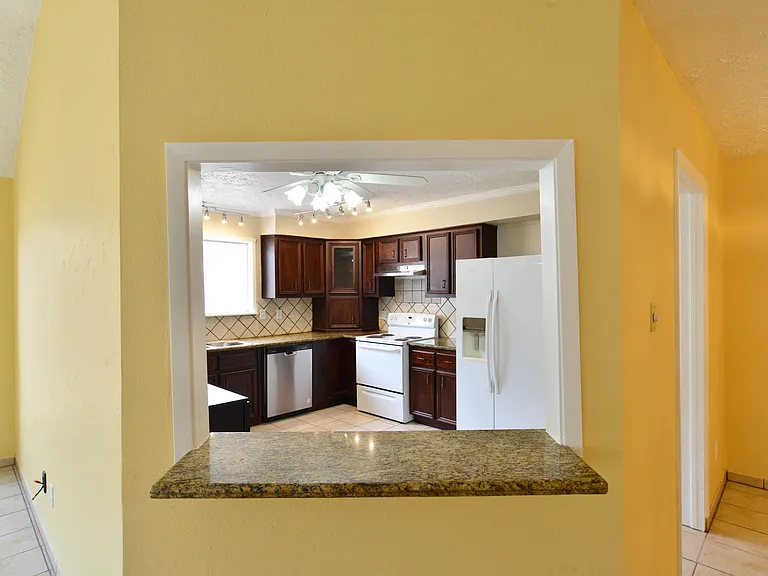 16246 New Field Dr — Photo 5