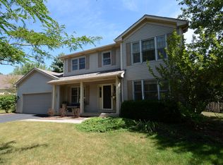 833 Weston Ct, Elburn, IL 60119