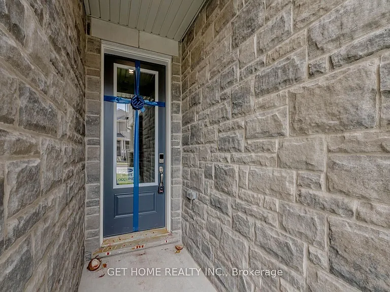 1909 Thames Cir — Photo 5