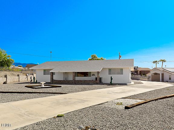 2nd image of 2520 Tovar Ln