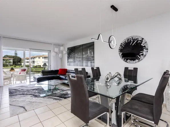 3501 NW 47th Avenue #512, Lauderdale Lakes, FL 33319