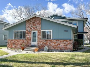661 Oakwood Dr APT 3, Sparks, NV 89431