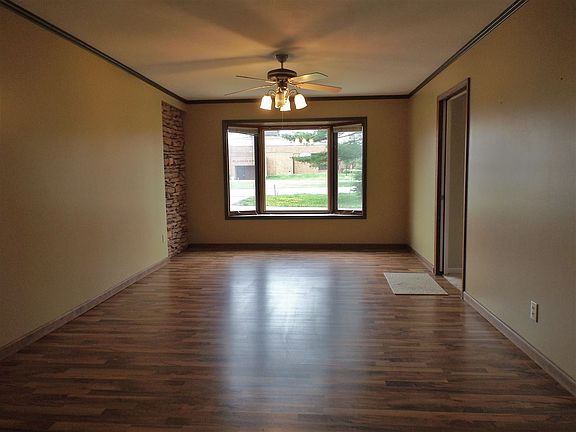 4th image of 4755 Trierwood Park Dr