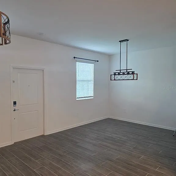 13882 Title Way — Photo 2