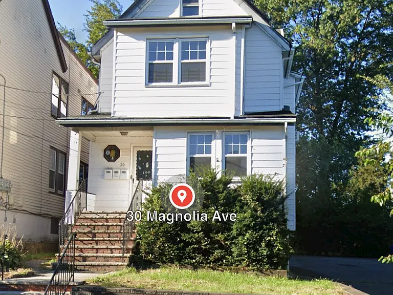 30 Magnolia Ave #2 — Photo 1
