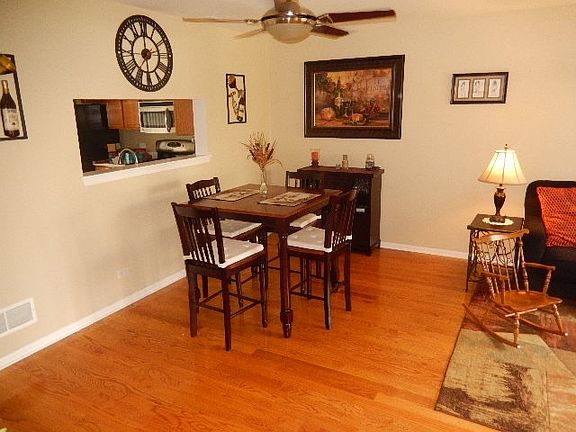 5th image of 2605 Woodmere Dr