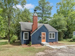 141 Buckingham Ave, Fayetteville, NC 28301