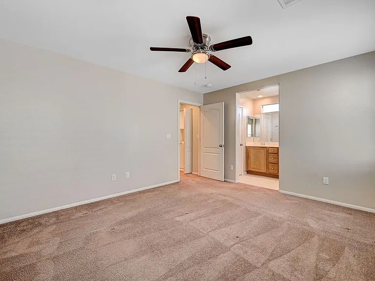 10420 September Flower St — Photo 22