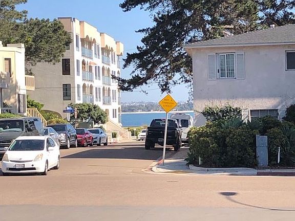 2nd image of 1178 Pacific Beach Dr