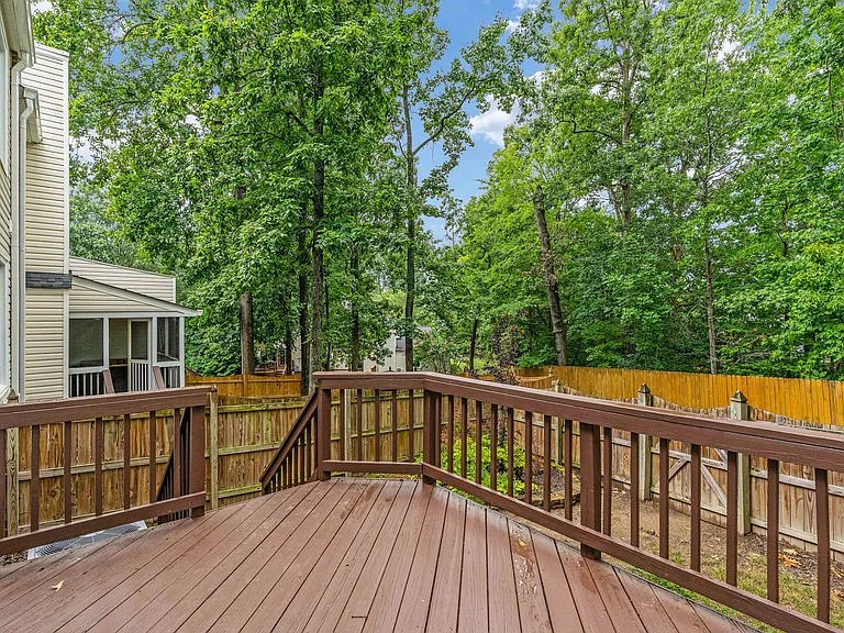 12015 Bexley Ct — Photo 52