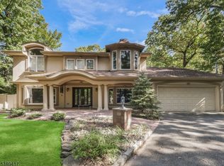 155 Summit Ave, Pompton Lakes, NJ 07442