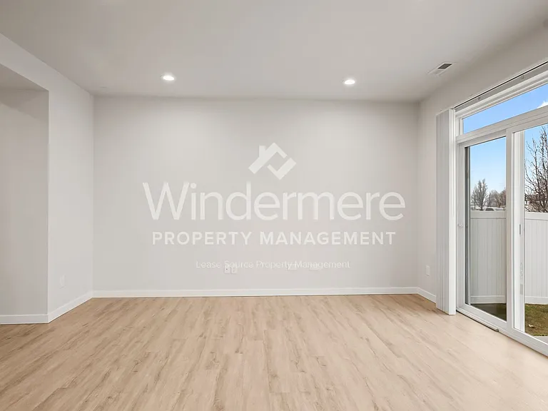 7117 E Pacific Way — Photo 14