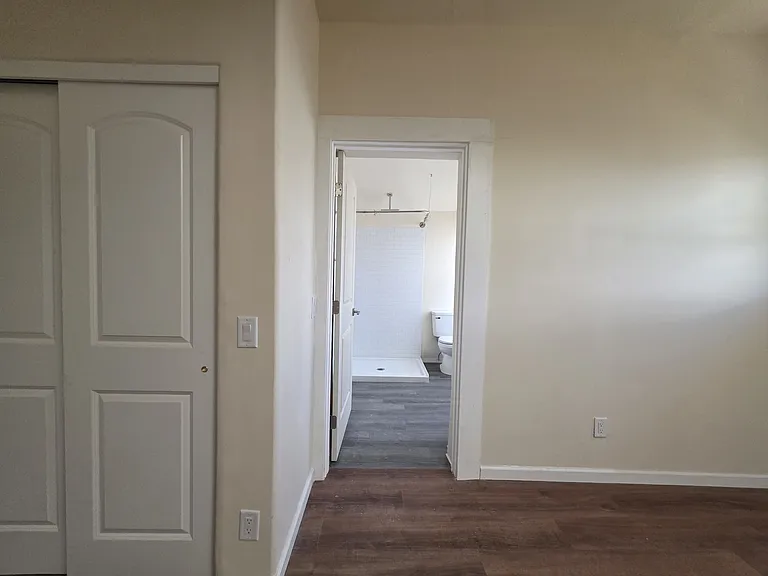833 N 4th Ave — Photo 33