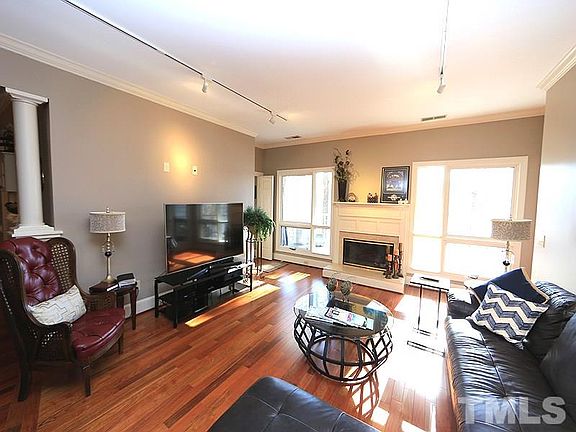 5th image of 7500 Dartford Ct APT 102