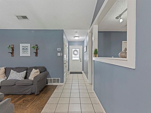 5th image of 6225 Hott Springs Dr