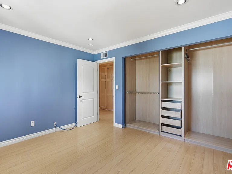 8739 McLennan Ave — Photo 33