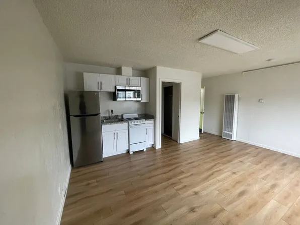 1640 6th Ave, Oakland, CA 94606