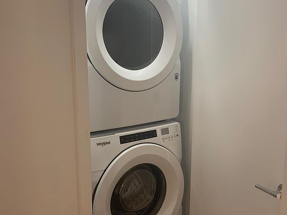4th image of 1706 Underwood St #1706