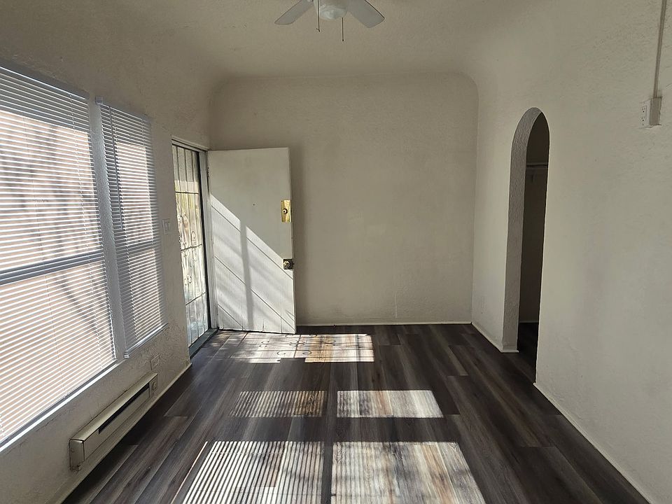 1st image of 1128 N New Hampshire Ave #1