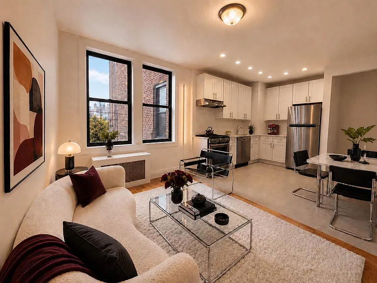 320 Ocean Pkwy #F8 — Photo 1