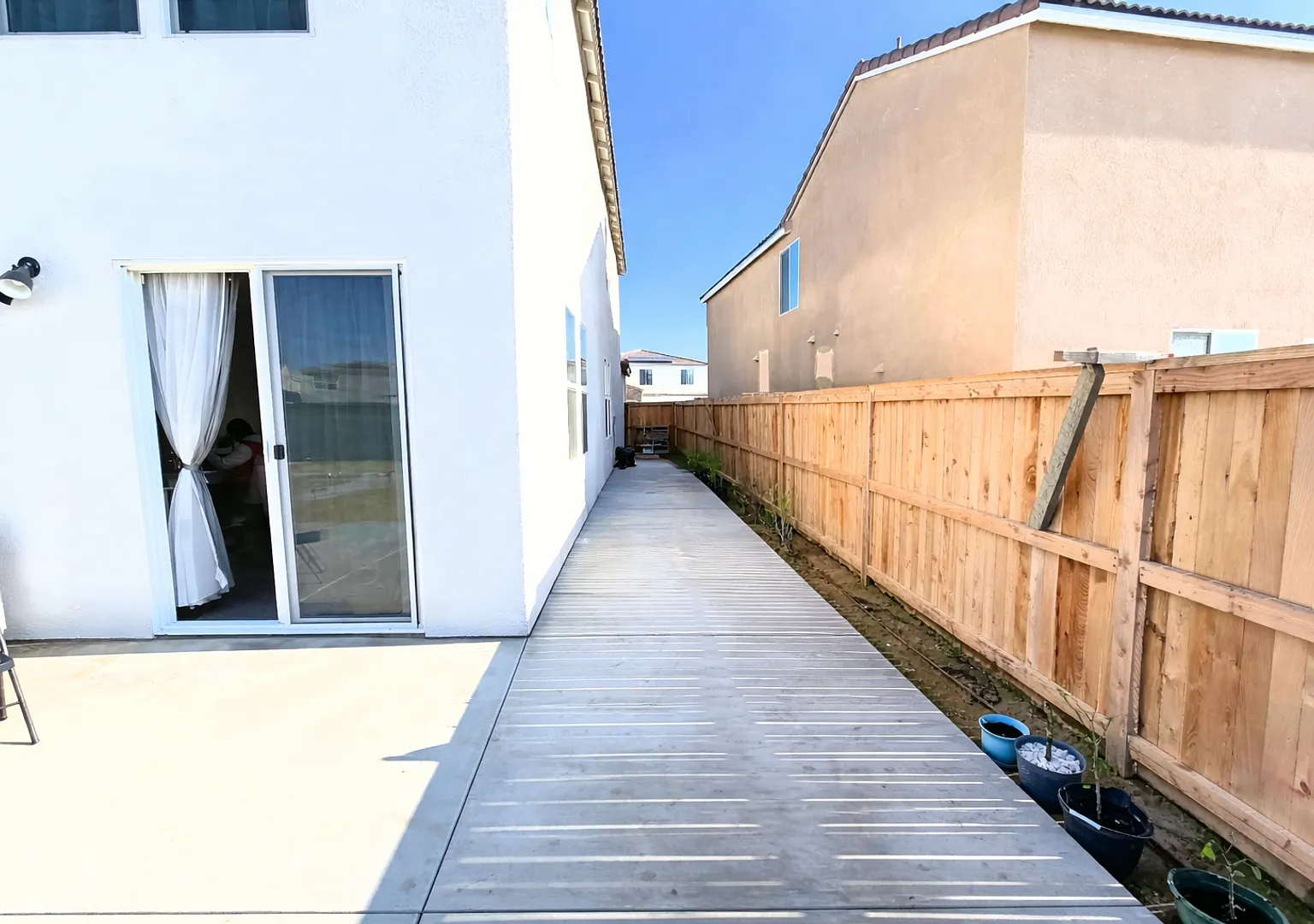 Brand New 5 Bedroom Home in Gossamer Grove! — Photo 2