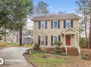 3004 W Folkestone Pl, Raleigh, NC 27604