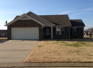 93 Friendship Cir, Mason, TN 38049