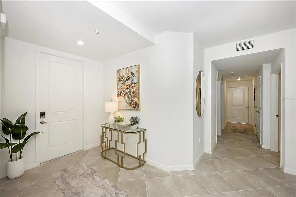 3 bed, 2.0 bath, 1789 sqft, $3,000 — Photo 4
