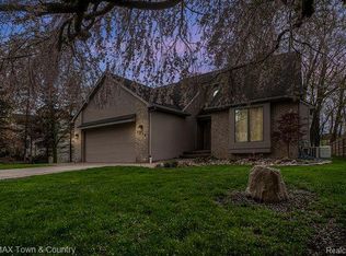 2070 S State Rd, Davison, MI 48423