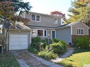 2216 Sherman Ave, Merrick, NY 11566