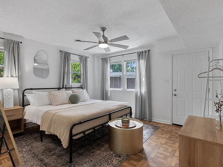 4005 Lehigh Ct — Photo 12