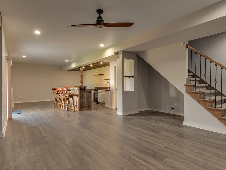 12912 Silver Spring Ln — Photo 15