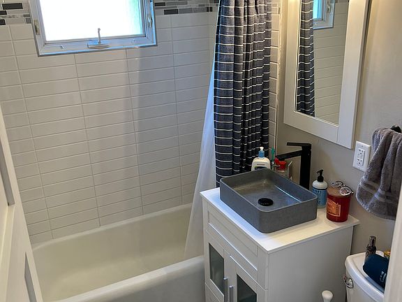 5th image of 1903 E Oklahoma Ave #1903