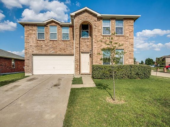 2nd image of 2601 Shorecrest Dr
