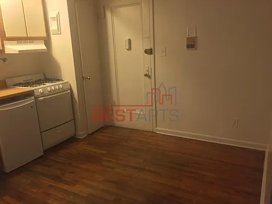 Rented by Best Apartments North Inc | media 28