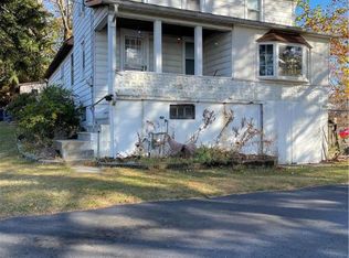619 Phillips St, Hellertown, PA 18055
