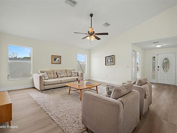 2nd image of 11647 Zimmerman Rd