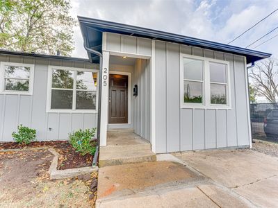 205 E Decatur St, Ennis, TX, 75119