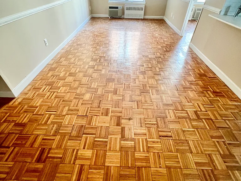 4430 Douglaston Pkwy #6A — Photo 7