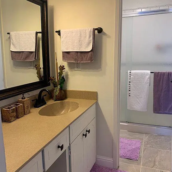1429 Saint James Pkwy — Photo 10