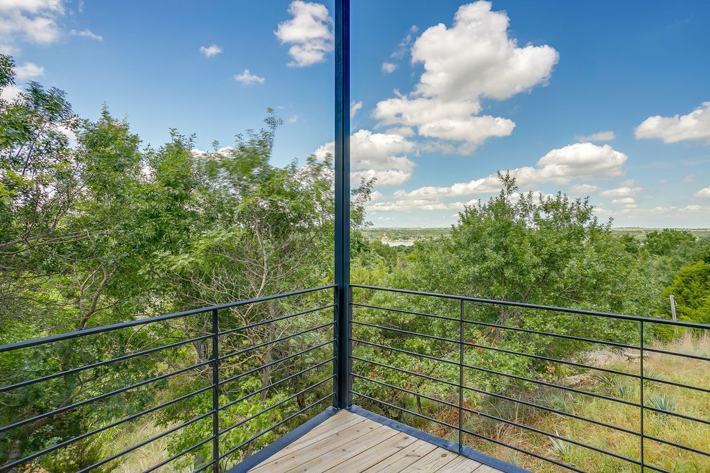 540 Burton Hill Dr, Weatherford, TX - View 5
