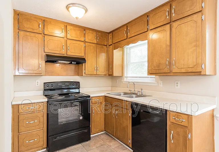 2600 Fitzgerald Rd — Photo 14