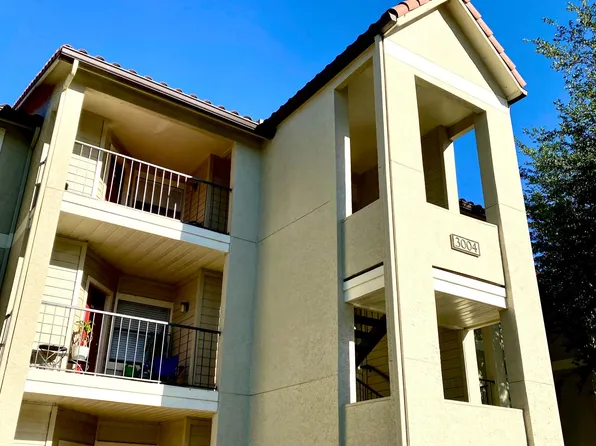 3004 Parkway Blvd APT 306, Kissimmee, FL 34747